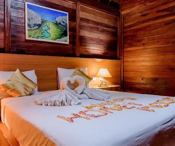 The Granyam Garden 4* Batununggul