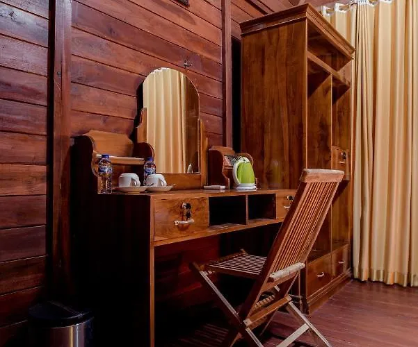 The Granyam Garden 4* Batununggul